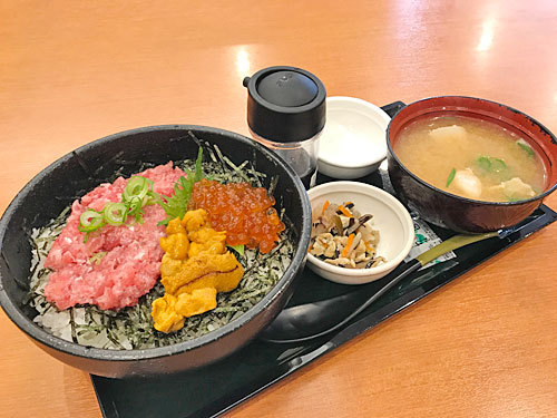 ココス 海鮮三種丼 ココス 海鮮三種丼