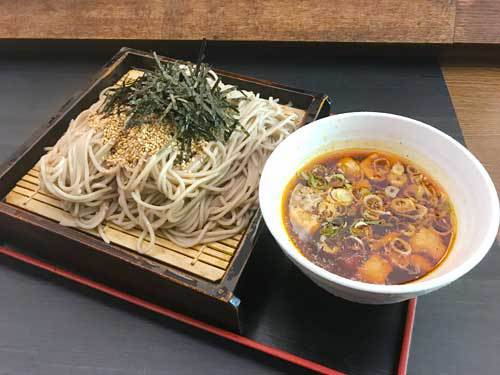 めん房本陣 鶏辛味つけ汁そば めん房本陣 鶏辛味つけ汁そば