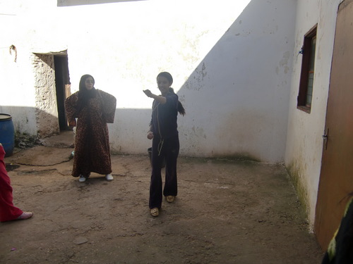 モロッコの農家に招待されて♪⑦(2009.4.13)