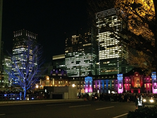 東京駅のライトアップ綺麗です！研究学園から１時間で行くことができます！