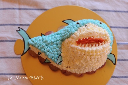 鮫のケーキ
