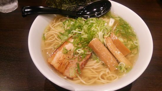 研究学園 麺屋いちずの夜メニューで中華そば(塩)! 研究学園 麺屋いちずの夜メニューで中華そば(塩)!