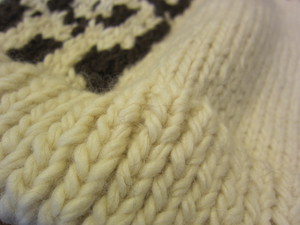 手編みカウチン
