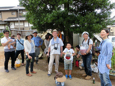 谷田部の【東造園】さんで♡ヤマモモ狩りを体験♡ 谷田部の【東造園】さんで♡ヤマモモ狩りを体験♡