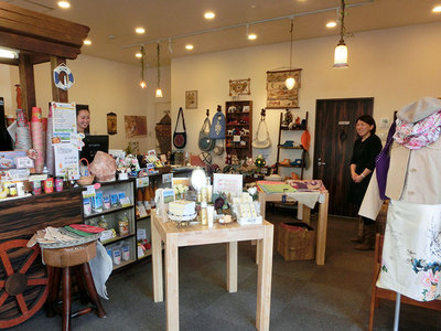 日本公認第一号店!!モンゴルアンテナショップ【MON】さん