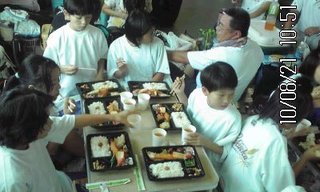 お昼です