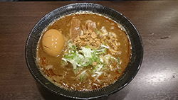 麺や 蒼輝 AOIKAGAYAKI (醤油そば)