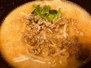 セブンでデニーズの担々麺 セブンでデニーズの担々麺