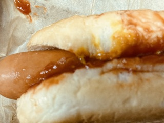 コストコホットドッグとみたらし団子 コストコホットドッグとみたらし団子