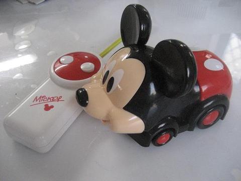 ミッキーマウスのラジコン　クレーンゲーム2009