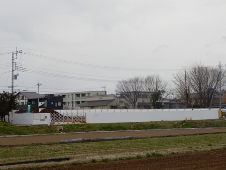 筑波ハム近くに建設中のクリニック。基礎工事が終わったかな？